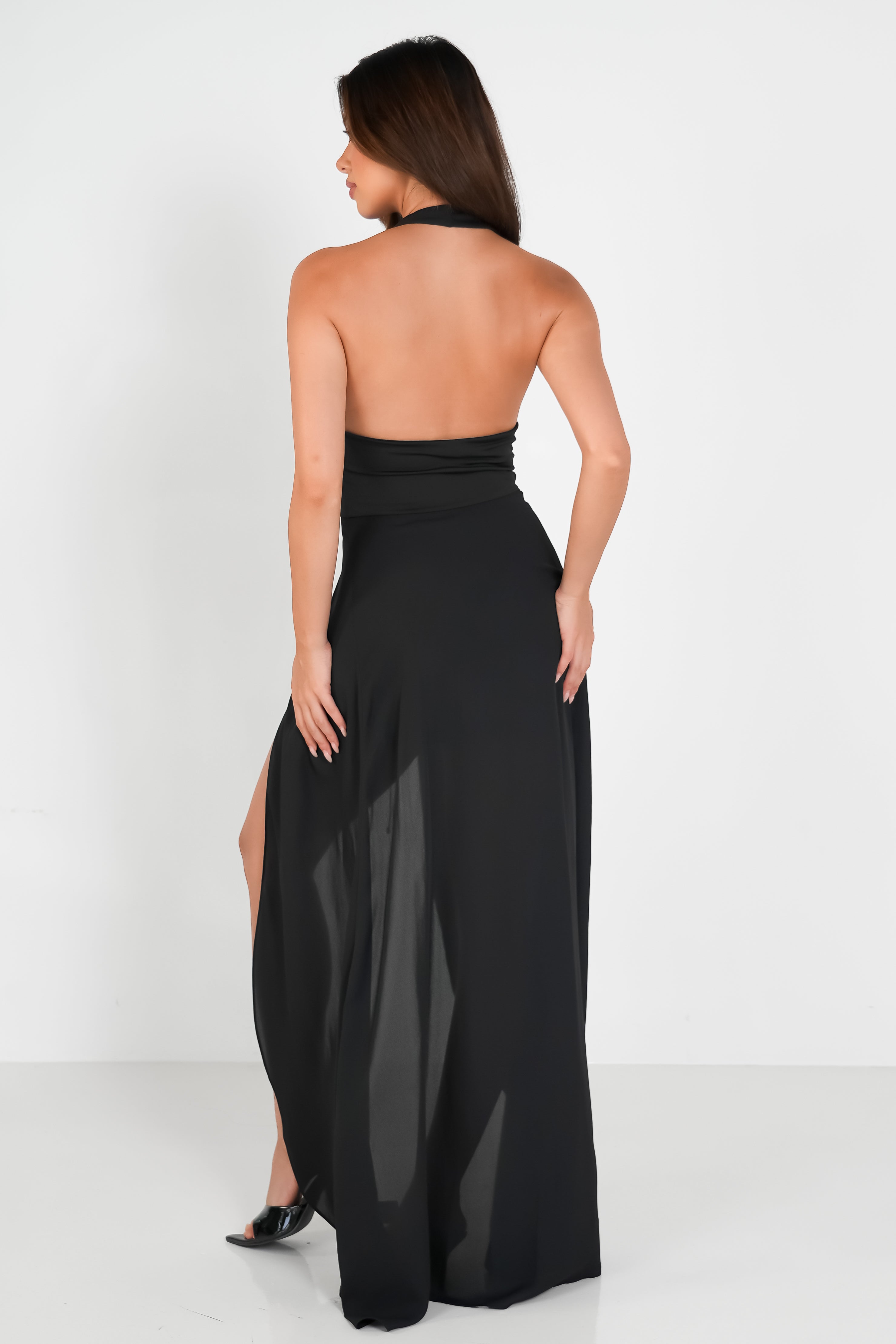 ZARIAH MAXI DRESS - HALTER NECK